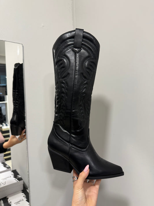 texani alti con cuciture