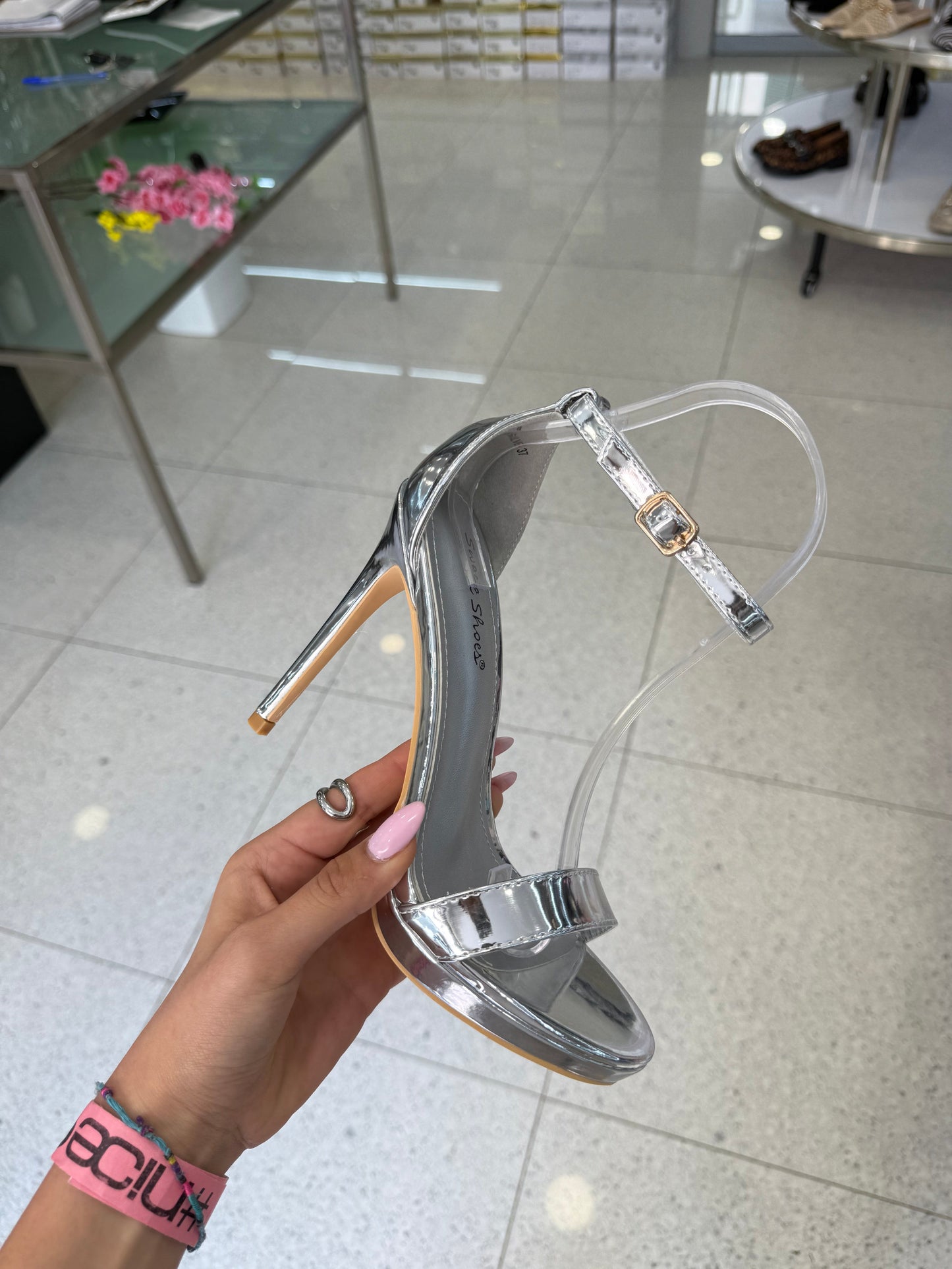 sandali argento con plateau