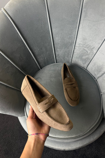 MOCASSINI IN CAMOSCIO BEIGE