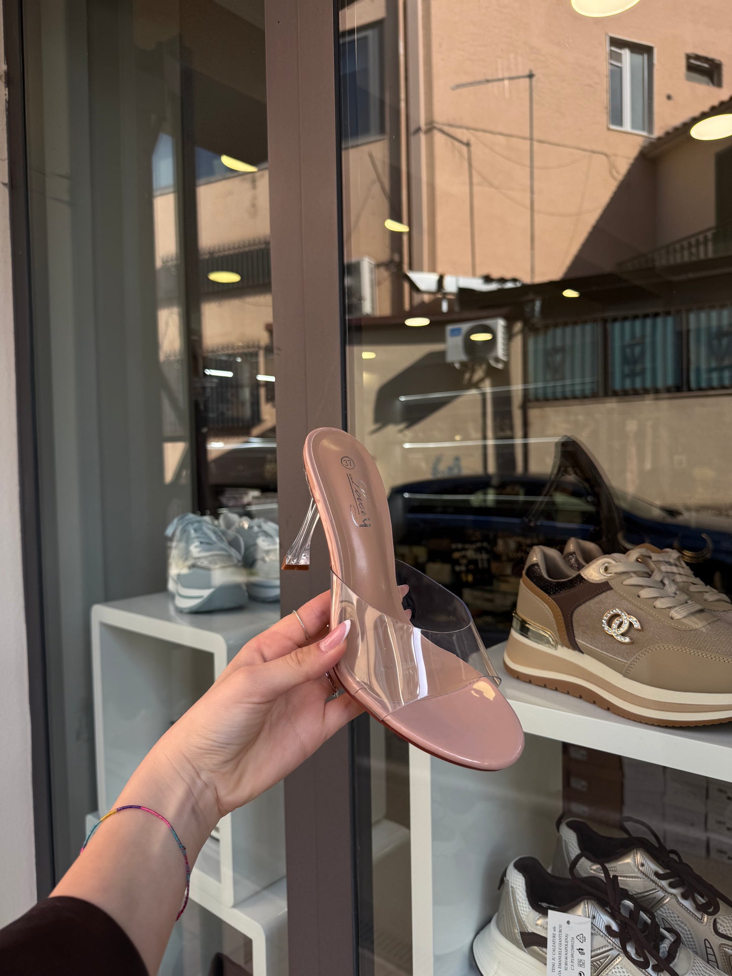 ciabatte con tacco trasparente