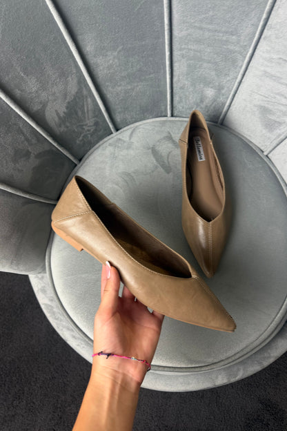 BALLERINE IN ECOPELLE KHAKI