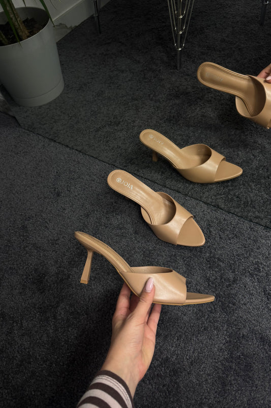 MULES NUDE IN ECOPELLE