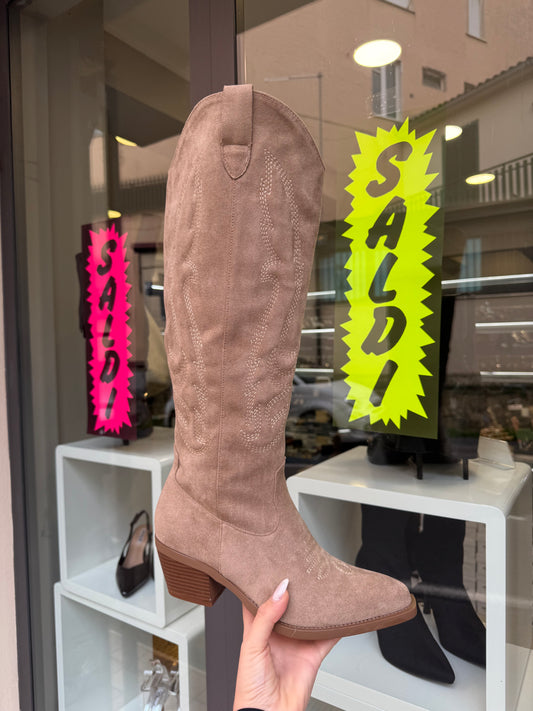 texani beige con cuciture