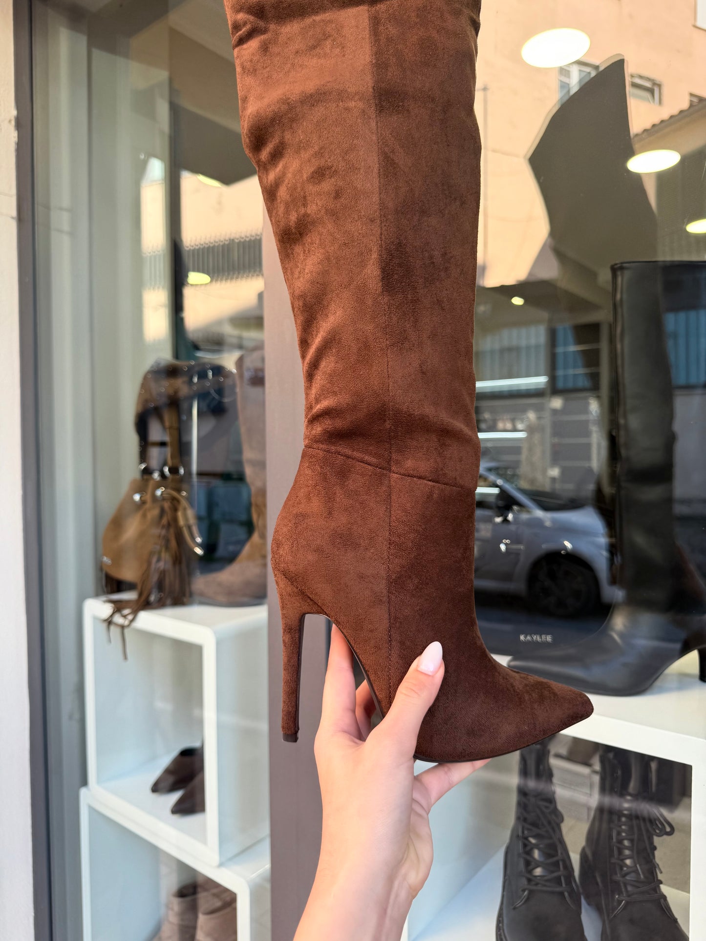 stivali scamosciati marroni ELETTRA