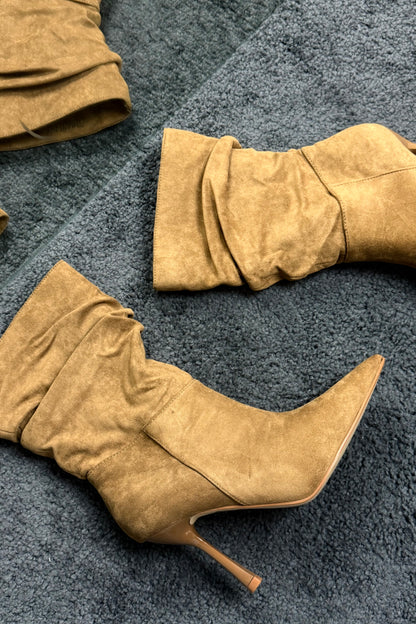 STIVALI CAMEL ARRICCIATI