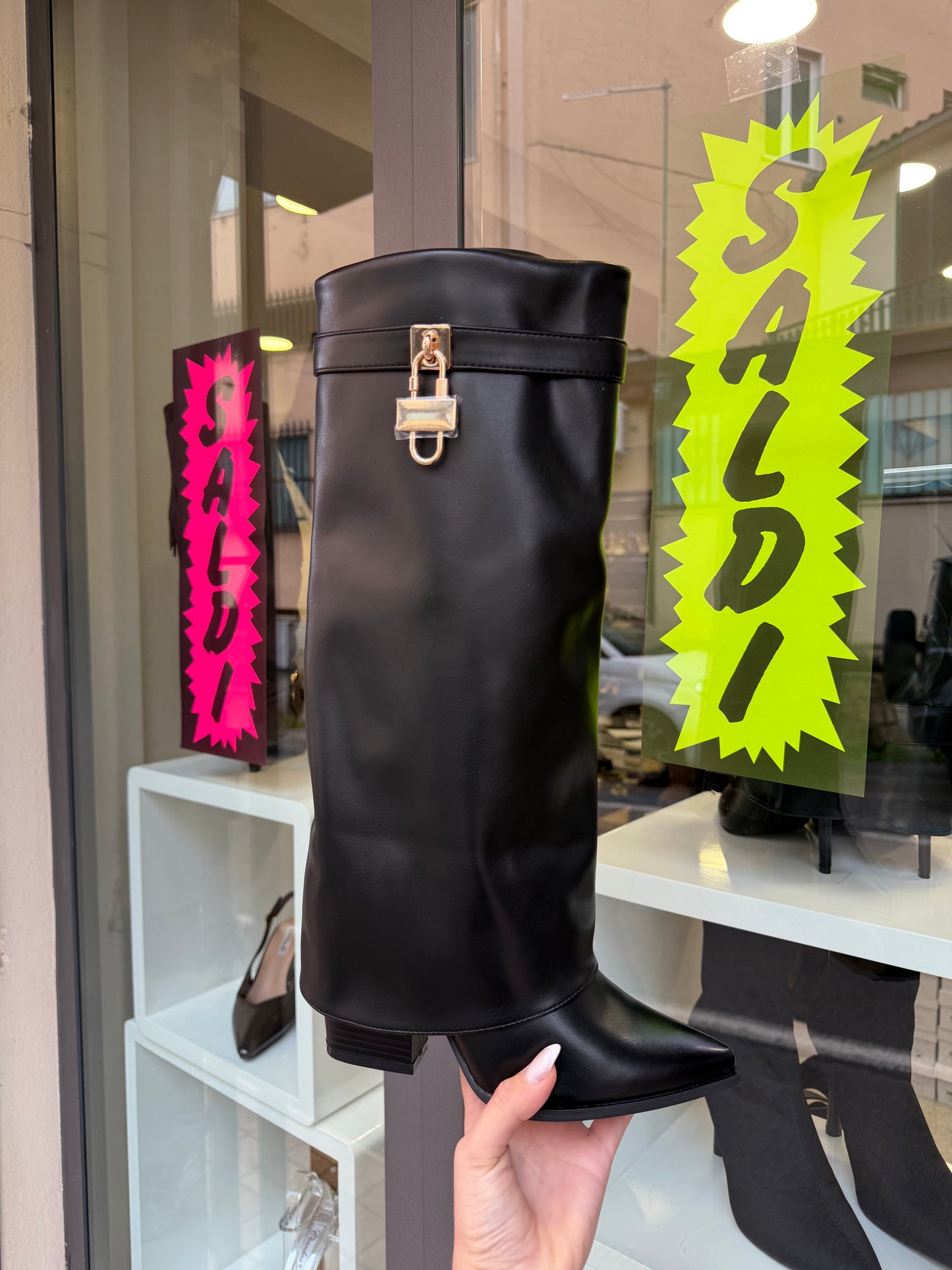 stivali mod. GIV**CHY tacco doppio