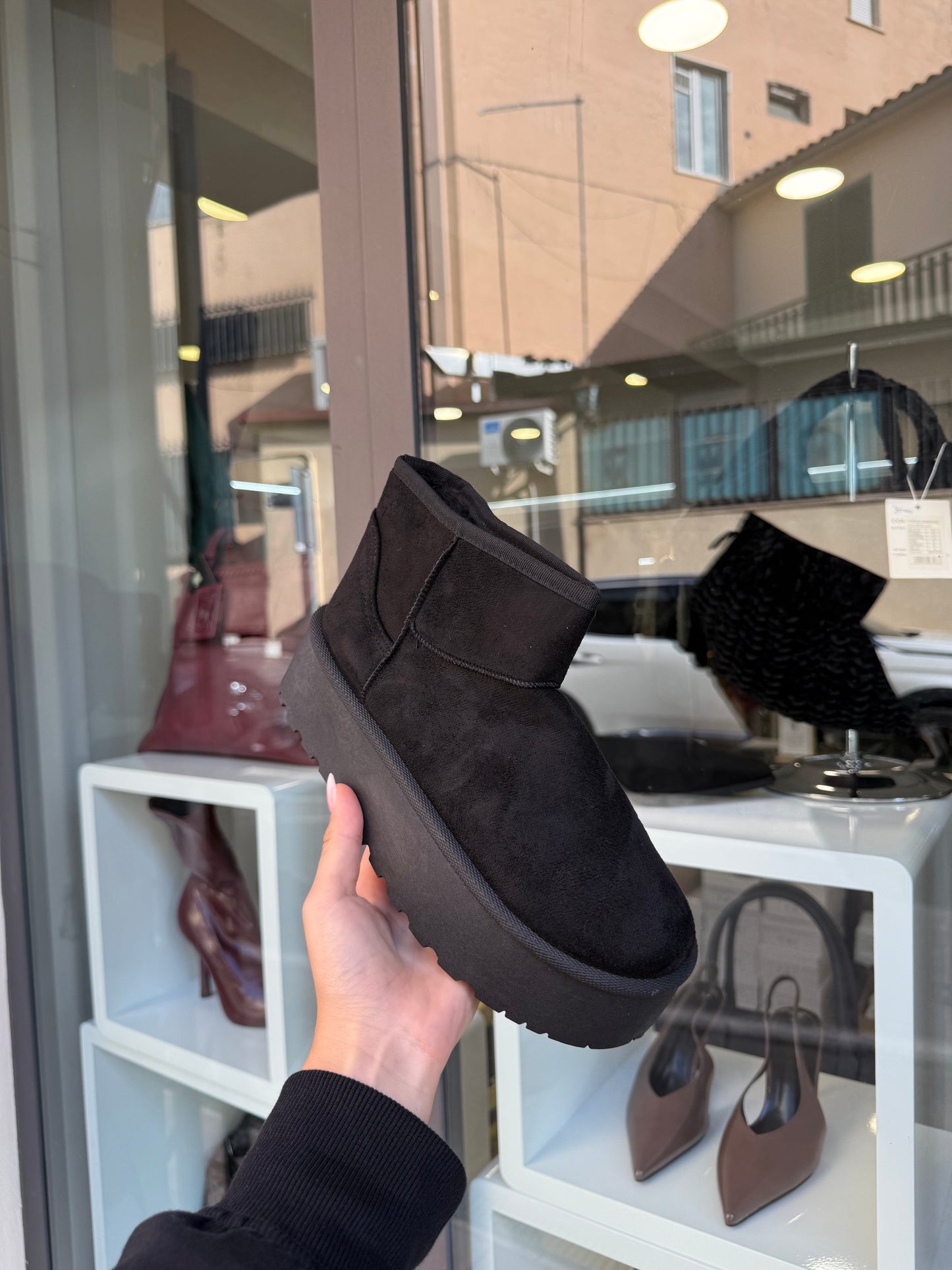 pantofole modello UG* nere