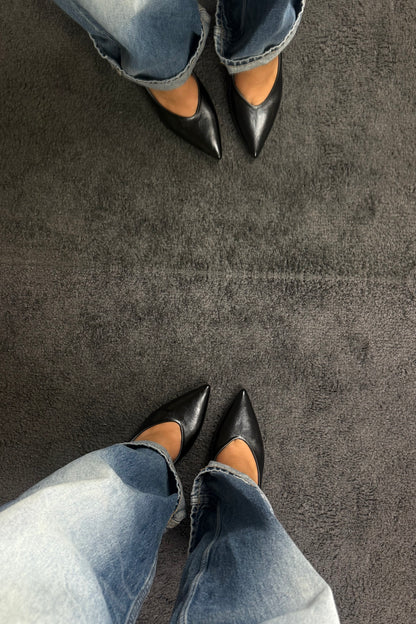 SLINGBACK “V” IN ECOPELLE