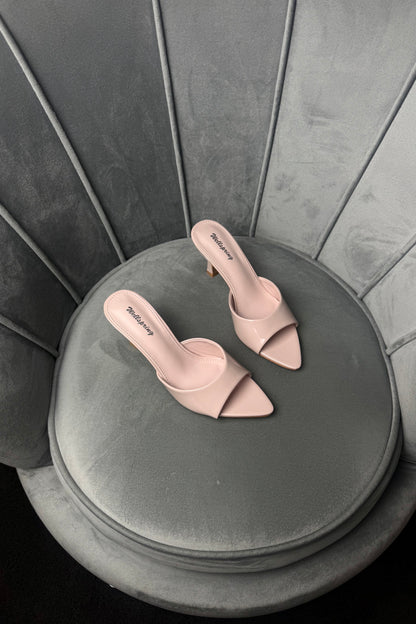 MULES DELIA