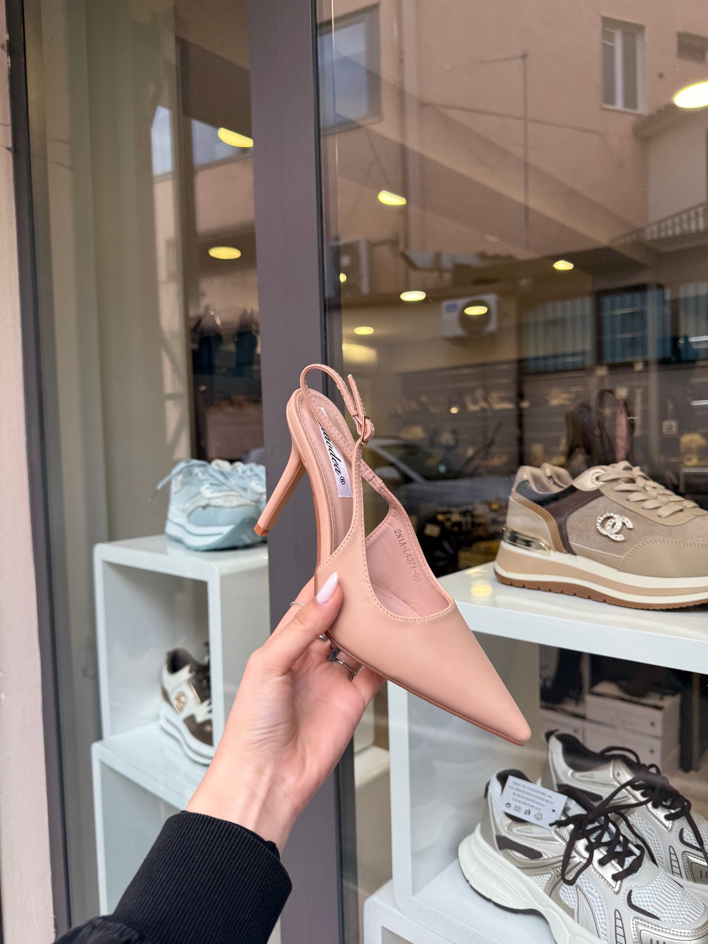 slingback nude opache