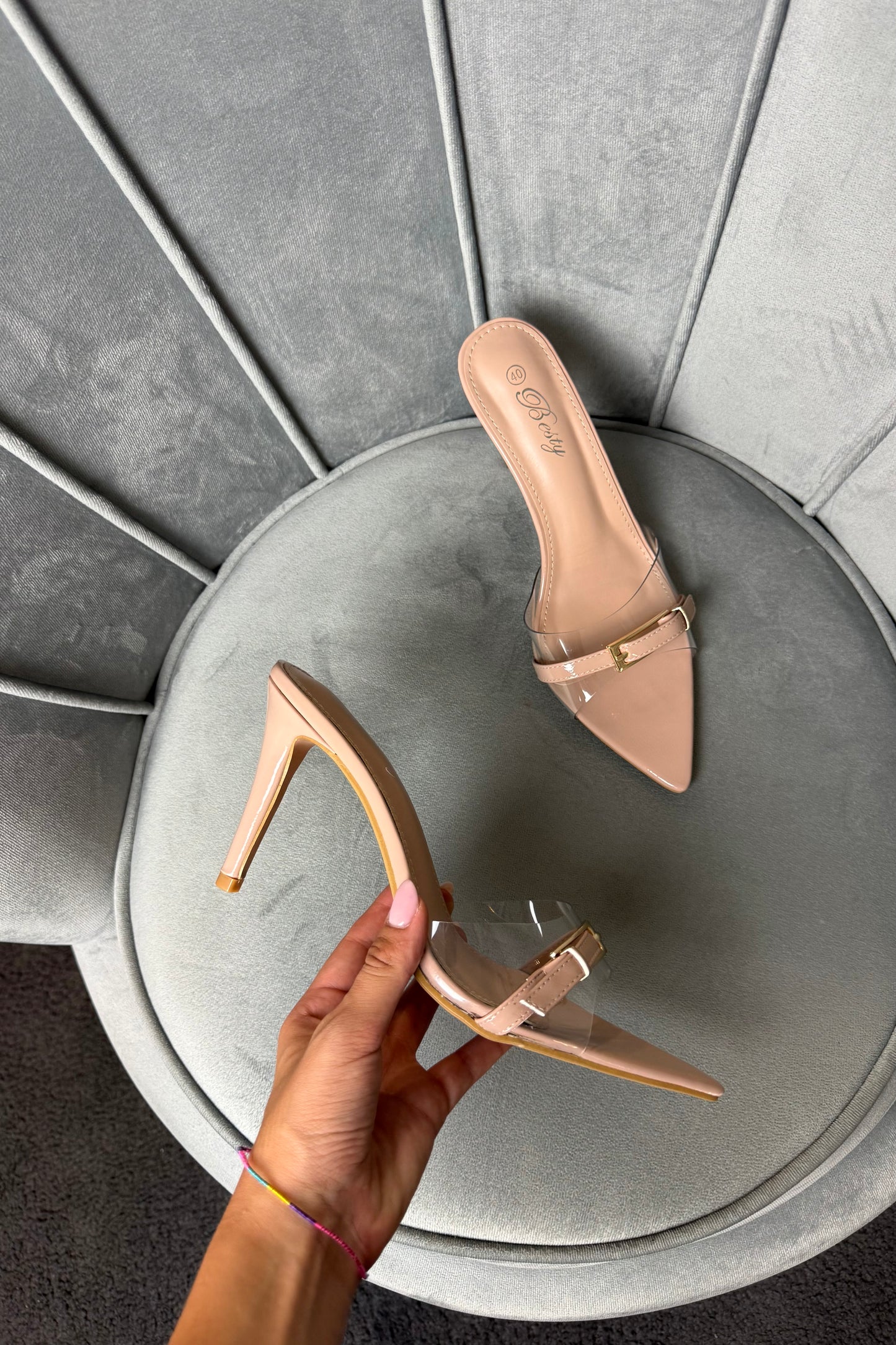 MULES BETTY
