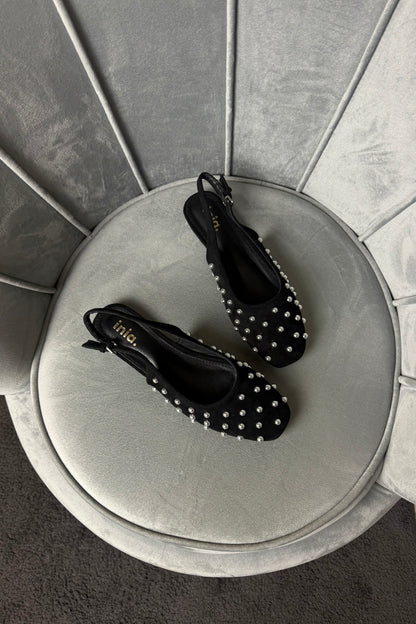 BALLERINE CON BORCHIE NERE