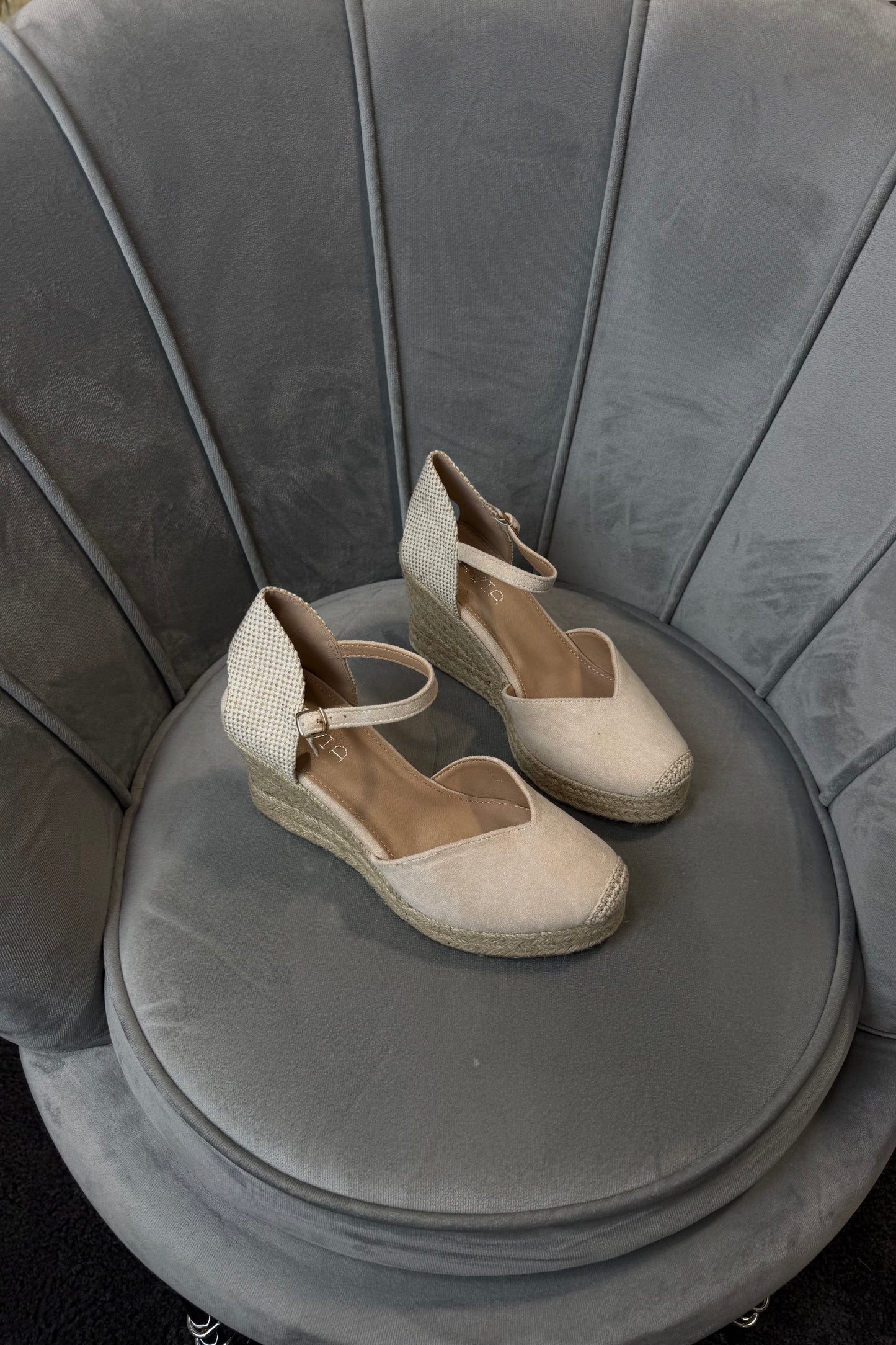 ESPADRILLAS BEIGE