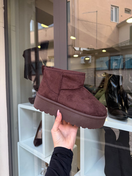 pantofole modello UG* cioccolato