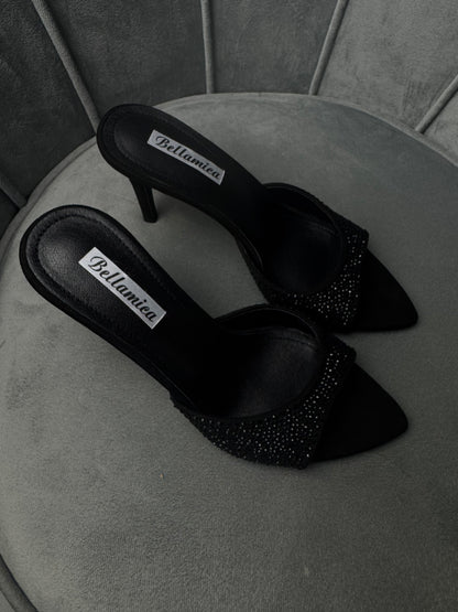 Mules dark light