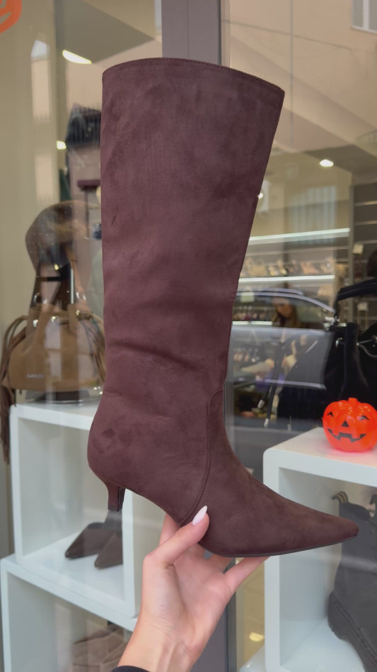 stivali marroni in camoscio Kitten