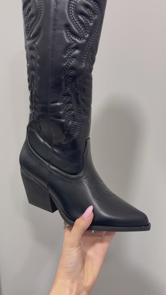 texani alti con cuciture