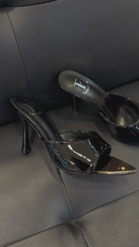 sandali neri GOLD detail